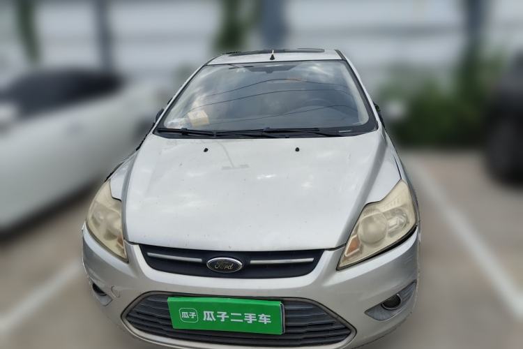 Used Ford Focus 2013 Sedan Classic 1.8L Manual Fashion Edition Front