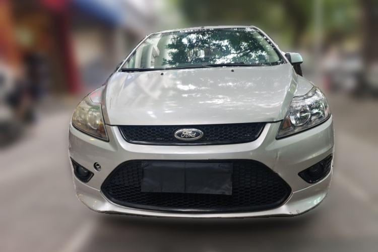 Used Ford Focus 2013 Hatchback Classic 1.8L Automatic Fashion Edition Front