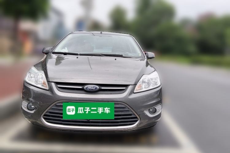 Used Ford Focus 2013 Sedan Classic 1.8L Manual Fashion Edition Front