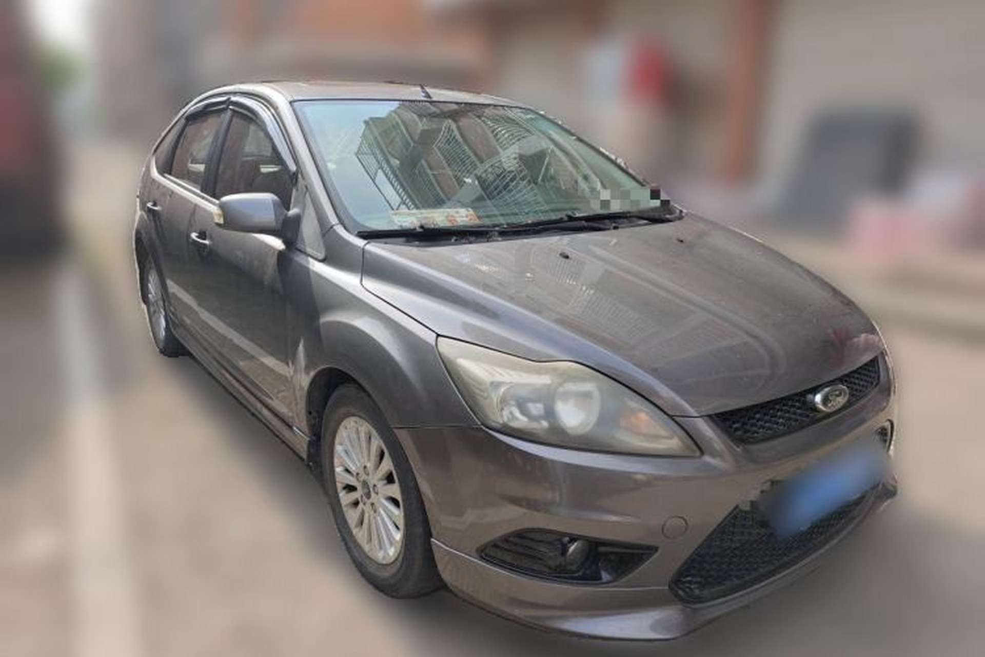 Used Ford Focus 2013 Hatchback Classic 1.8L Automatic Fashion Edition Front Right 45 Deg