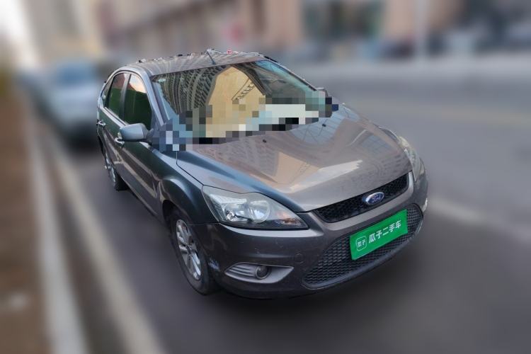 Used Ford Focus 2013 Hatchback Classic 1.8L Automatic Base Model Front Right 45 Deg