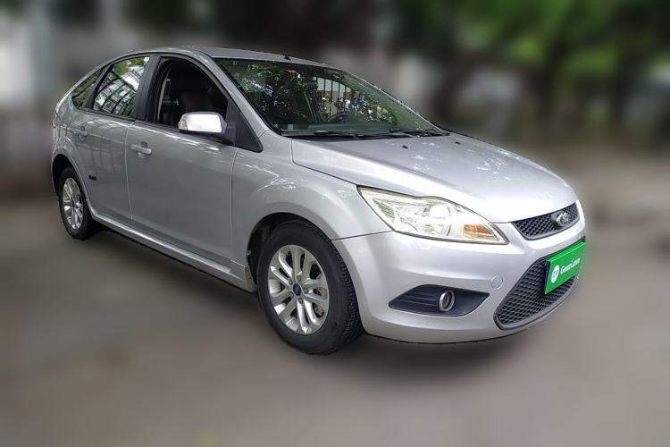 Used Ford Focus 2013 Hatchback Classic 1.8L Automatic Millionth Anniversary Edition Front Right 45 Deg