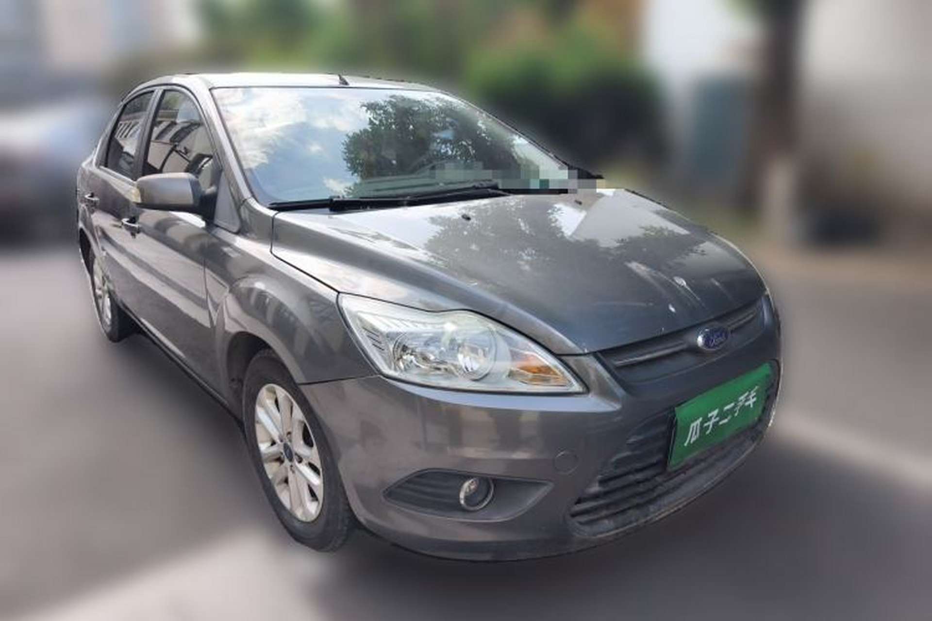 Used Ford Focus 2013 Sedan Classic 1.8L Manual Base Model Front Right 45 Deg