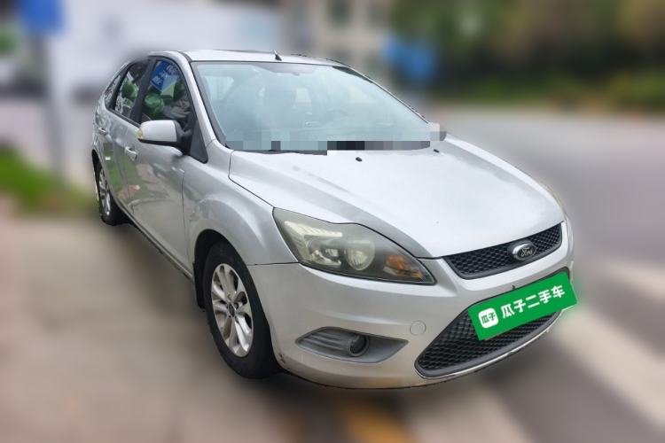 Used Ford Focus 2013 Hatchback Classic 1.8L Manual Base Model Front Right 45 Deg