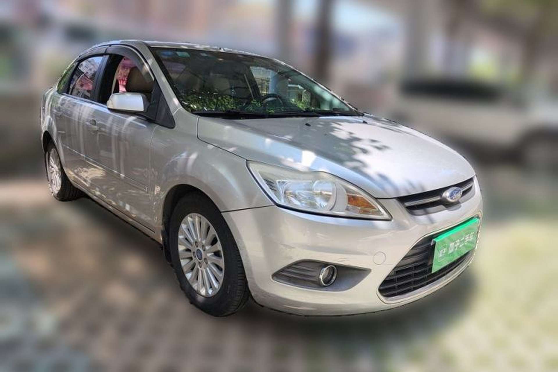 Used Ford Focus 2013 Sedan Classic 1.8L Automatic Fashion Edition Front Right 45 Deg