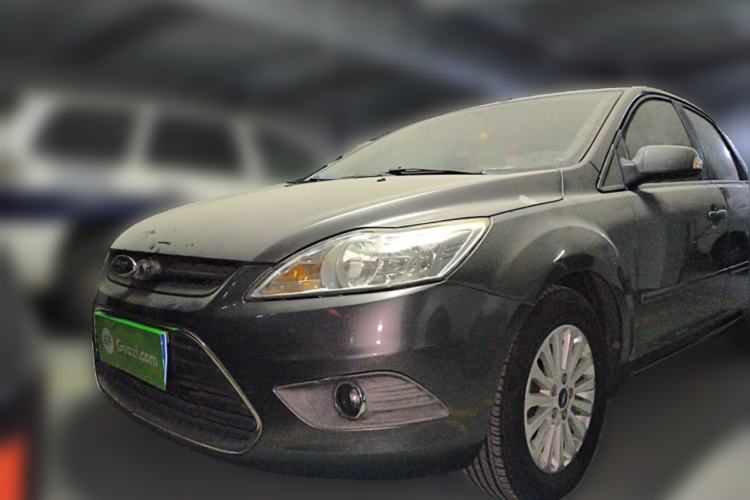 Used Ford Focus 2013 Sedan Classic 1.8L Automatic Fashion Edition Front