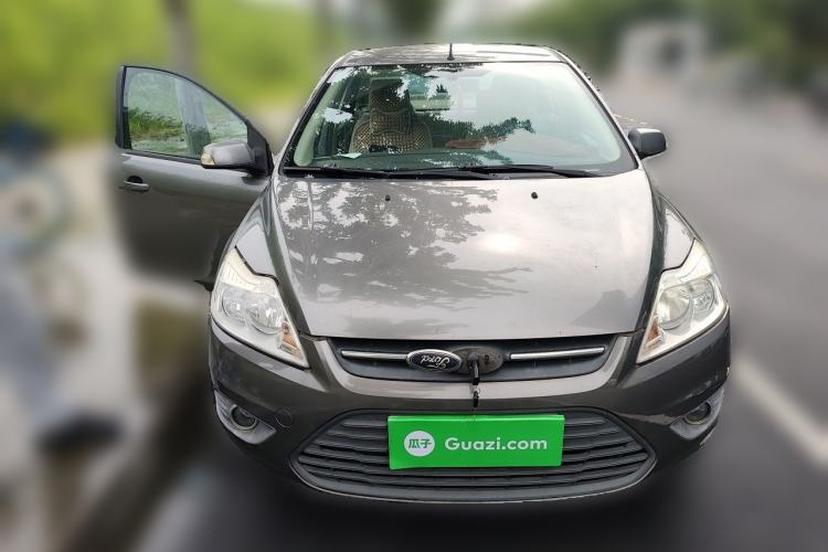 Used Ford Focus 2013 Sedan Classic 1.8L Manual Base Model Front