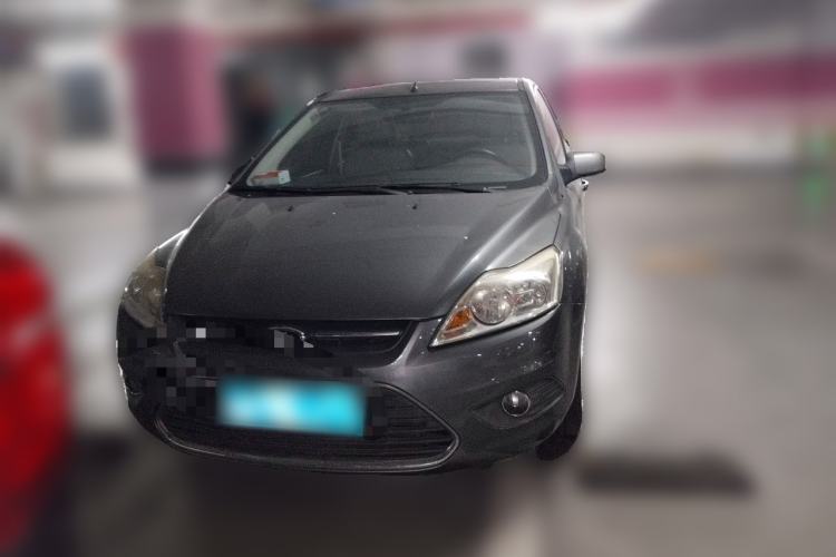 Used Ford Focus 2013 Sedan Classic 1.8L Manual Fashion Edition Front