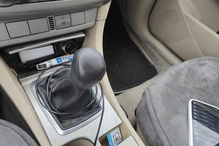Used Ford Focus 2013 Sedan Classic 1.8L Manual Fashion Edition Gear Lever