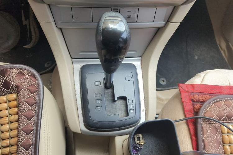 Used Ford Focus 2013 Sedan Classic 1.8L Automatic Base Model Gear Lever