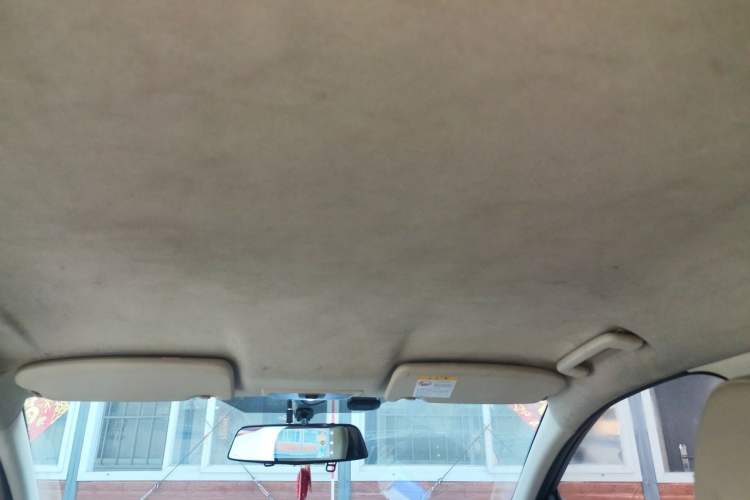 Used Ford Focus 2013 Sedan Classic 1.8L Manual Base Model Headliner