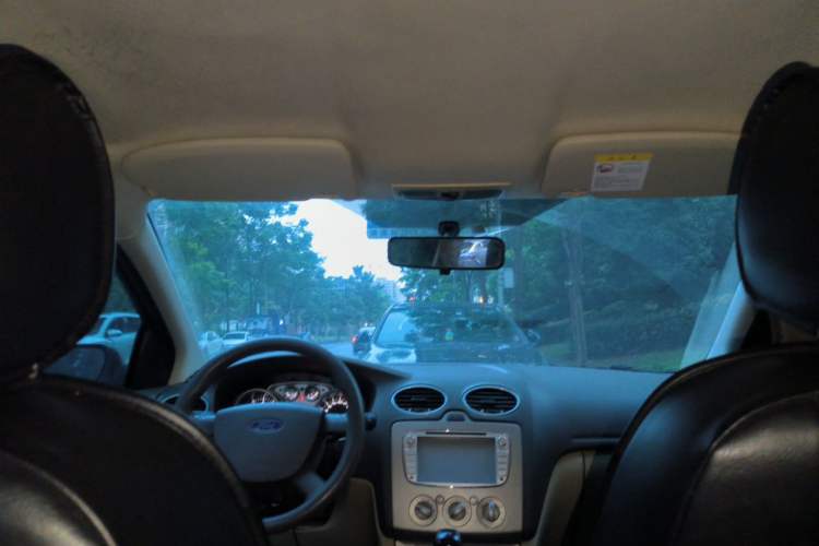 Used Ford Focus 2013 Sedan Classic 1.8L Automatic Base Model Headliner