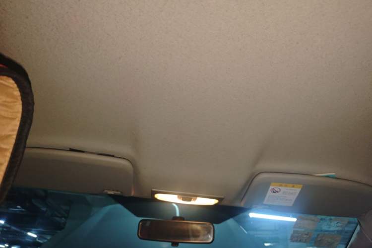 Used Ford Focus 2013 Hatchback Classic 1.8L Manual Base Model Headliner