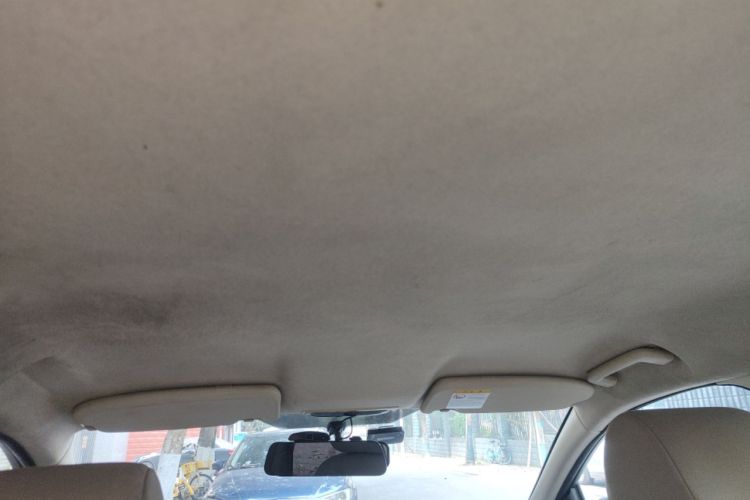 Used Ford Focus 2013 Sedan Classic 1.8L Manual Base Model Headliner