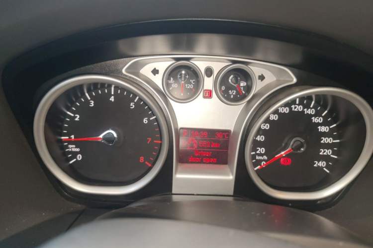 Used Ford Focus 2013 Hatchback Classic 1.8L Automatic Fashion Edition Instrument Cluster
