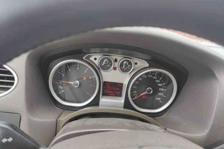 Used Ford Focus 2013 Sedan Classic 1.8L Manual Fashion Edition Instrument Cluster