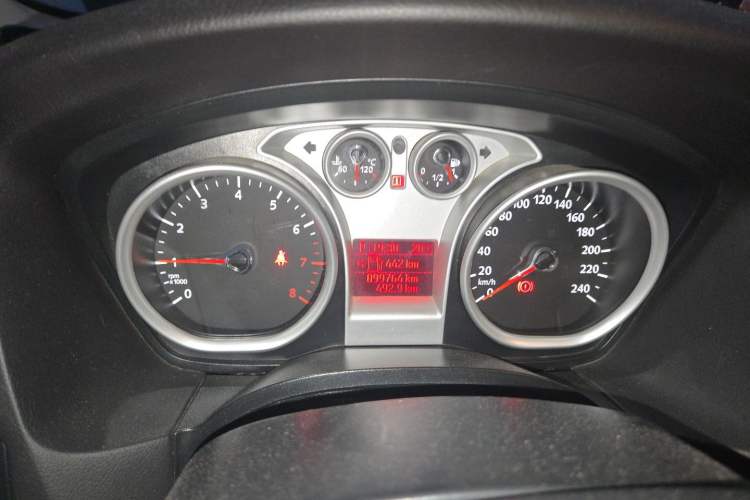 Used Ford Focus 2013 Hatchback Classic 1.8L Automatic Millionth Anniversary Edition Instrument Cluster
