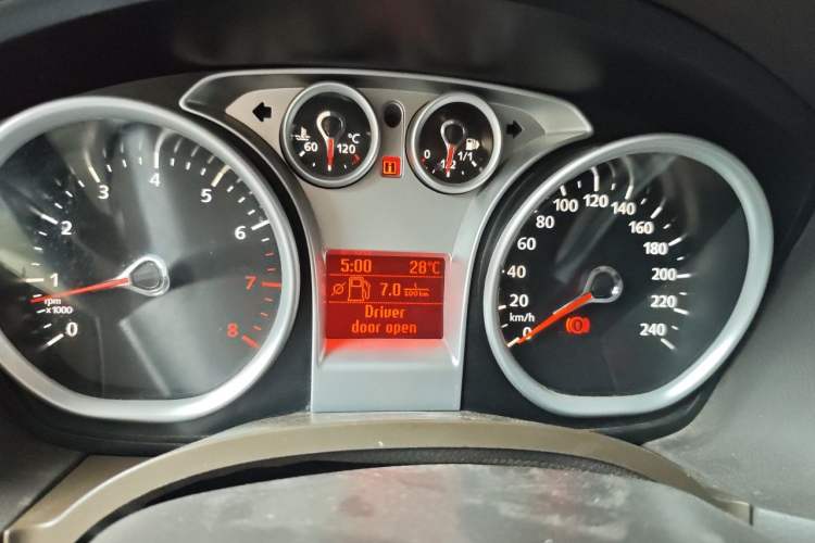Used Ford Focus 2013 Sedan Classic 1.8L Manual Base Model Instrument Cluster