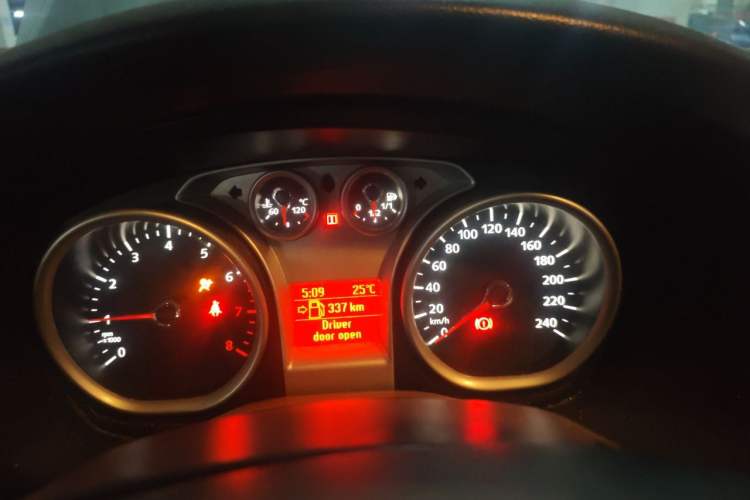 Used Ford Focus 2013 Hatchback Classic 1.8L Manual Base Model Instrument Cluster