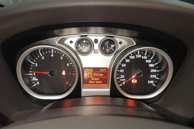 Used Ford Focus 2013 Sedan Classic 1.8L Manual Base Model Instrument Cluster