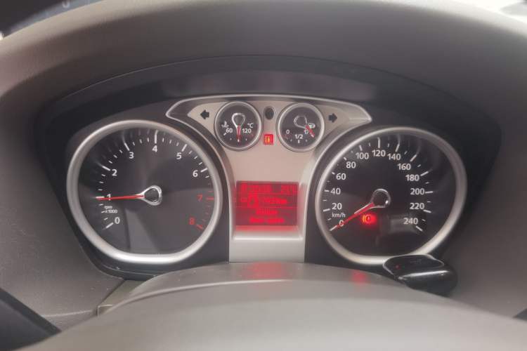 Used Ford Focus 2013 Sedan Classic 1.8L Automatic Base Model Instrument Cluster