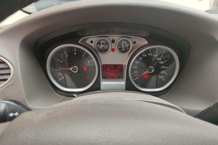 Used Ford Focus 2013 Sedan Classic 1.8L Automatic Base Model Instrument Cluster
