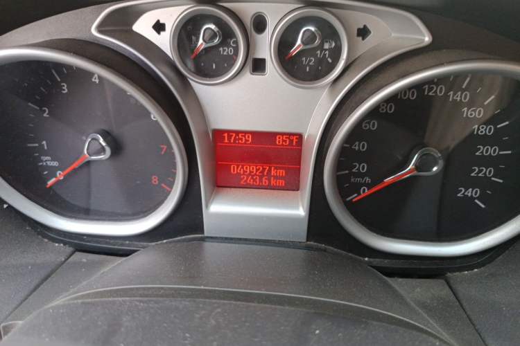 Used Ford Focus 2013 Sedan Classic 1.8L Manual Base Model Instrument Cluster