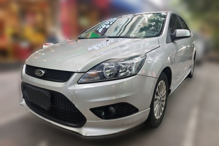 Used Ford Focus 2013 Hatchback Classic 1.8L Automatic Fashion Edition Guazi used car, China used car export, Used car for sale, Used cars, Cheapest cars for sale