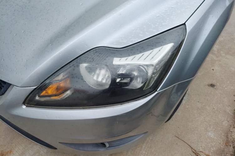 Used Ford Focus 2013 Hatchback Classic 1.8L Manual Base Model Left Front Headlight