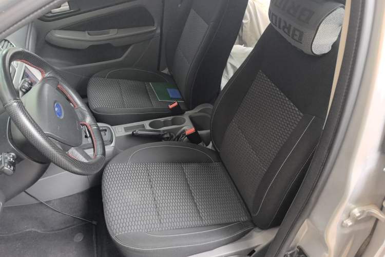 Used Ford Focus 2013 Hatchback Classic 1.8L Automatic Base Model Left Front Seat