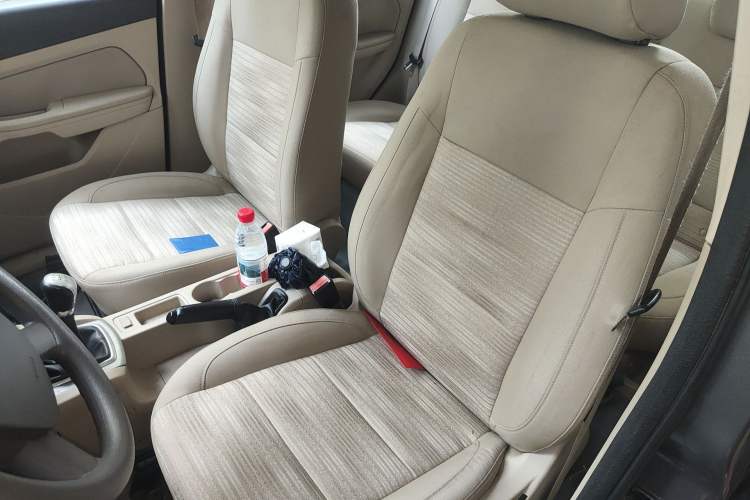 Used Ford Focus 2013 Sedan Classic 1.8L Manual Base Model Left Front Seat
