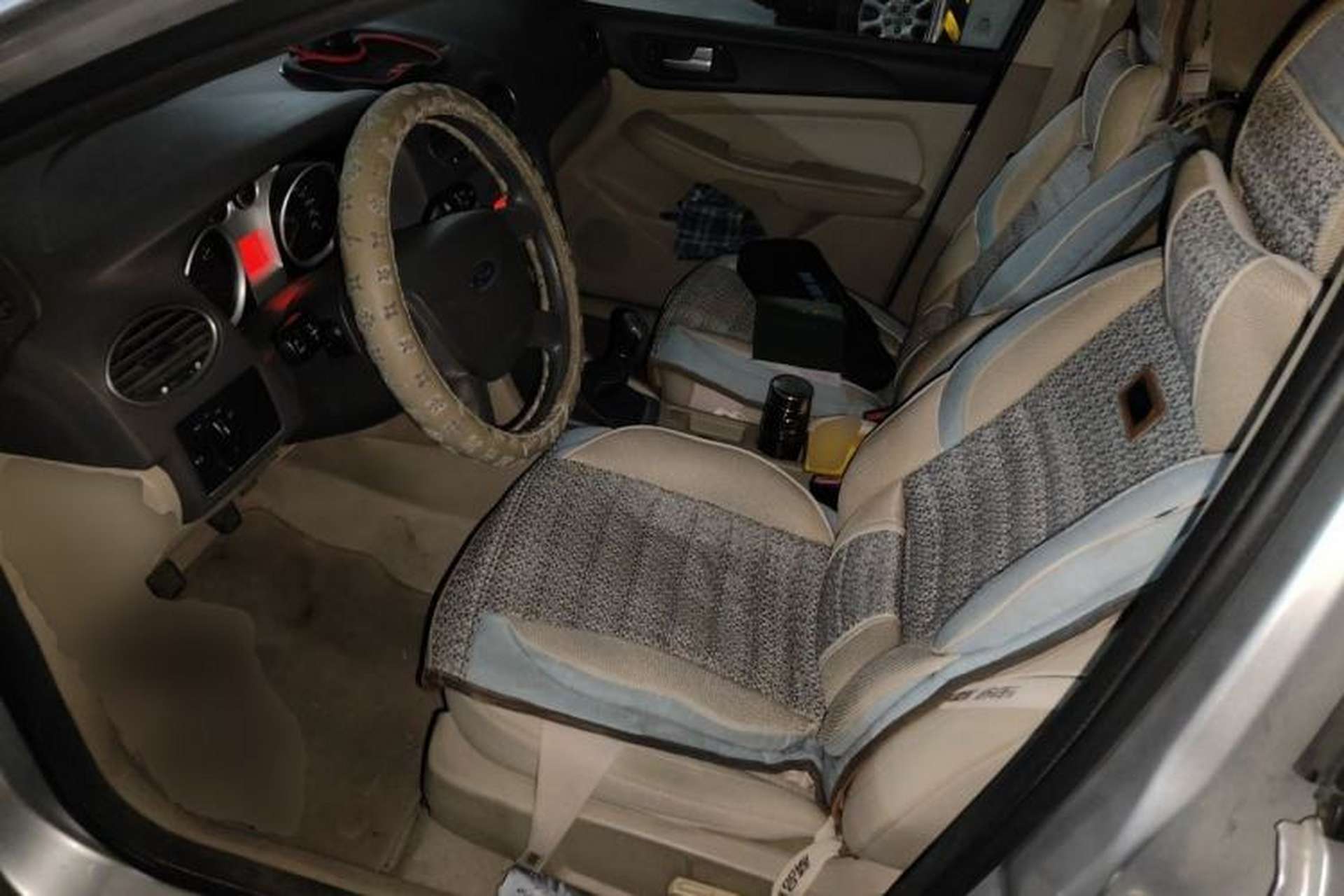 Used Ford Focus 2013 Sedan Classic 1.8L Manual Base Model Left Front Seat