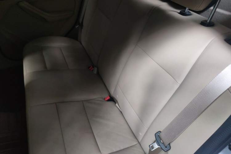 Used Ford Focus 2013 Hatchback Classic 1.8L Automatic Fashion Edition Left Rear Seat