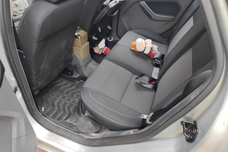 Used Ford Focus 2013 Hatchback Classic 1.8L Automatic Base Model Left Rear Seat