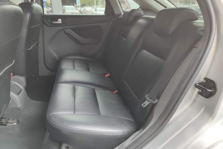 Used Ford Focus 2013 Hatchback Classic 1.8L Manual Base Model Left Rear Seat