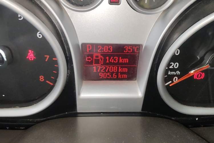 Used Ford Focus 2013 Sedan Classic 1.8L Automatic Base Model Odometer Close Up
