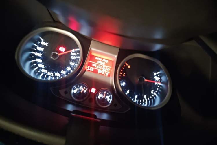 Used Ford Focus 2013 Sedan Classic 1.8L Automatic Base Model Odometer Close Up