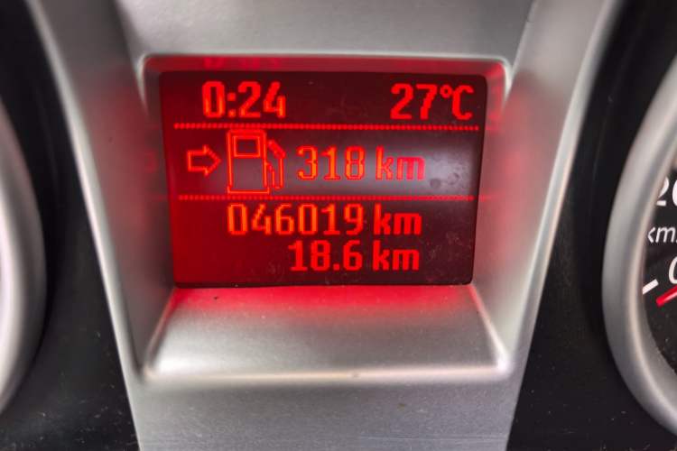 Used Ford Focus 2013 Sedan Classic 1.8L Manual Millionth Anniversary Edition Odometer Close Up