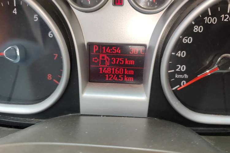 Used Ford Focus 2013 Sedan Classic 1.8L Automatic Base Model Odometer Close Up