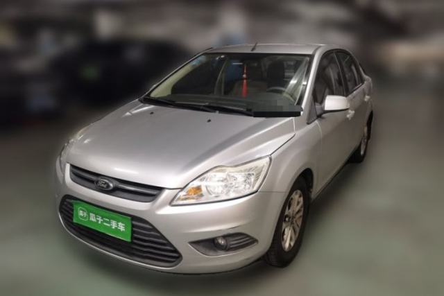 Used Ford Focus 2013 Sedan Classic 1.8L Manual Base Model
