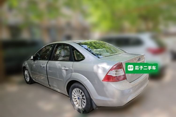 Used Ford Focus 2013 Sedan Classic 1.8L Automatic Fashion Edition Rear Left 45 Deg