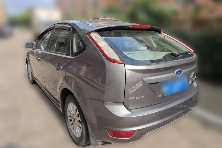 Used Ford Focus 2013 Hatchback Classic 1.8L Automatic Fashion Edition Rear Left 45 Deg