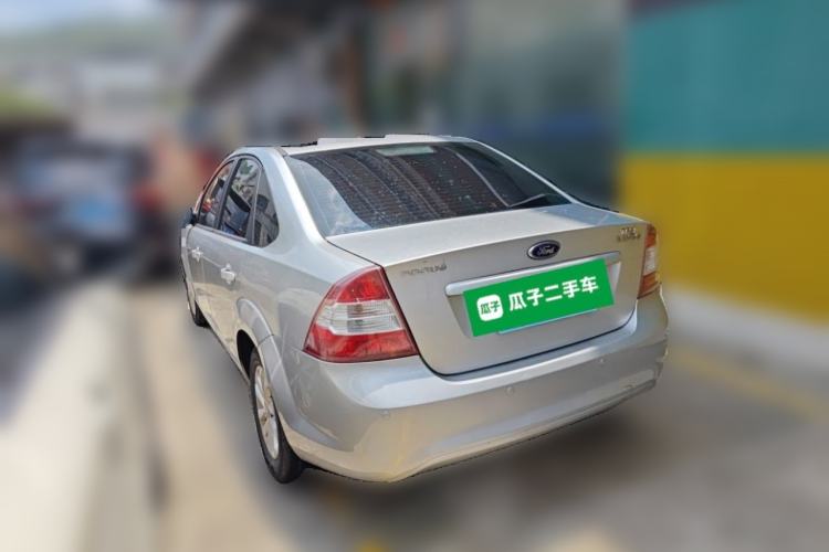 Used Ford Focus 2013 Sedan Classic 1.8L Automatic Base Model Rear Left 45 Deg