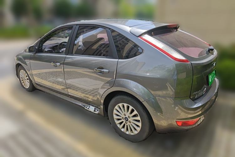 Used Ford Focus 2013 Hatchback Classic 1.8L Manual Fashion Edition Rear Left 45 Deg