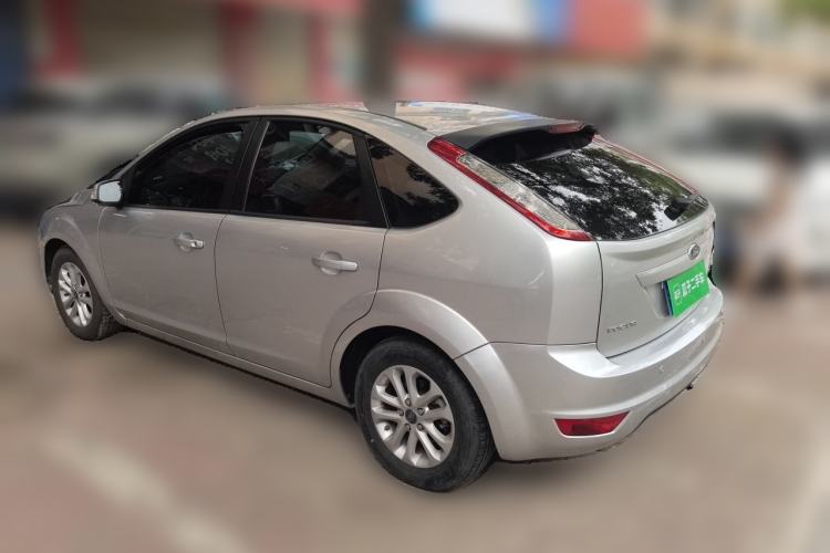 Used Ford Focus 2013 Hatchback Classic 1.8L Automatic Base Model Rear Left 45 Deg