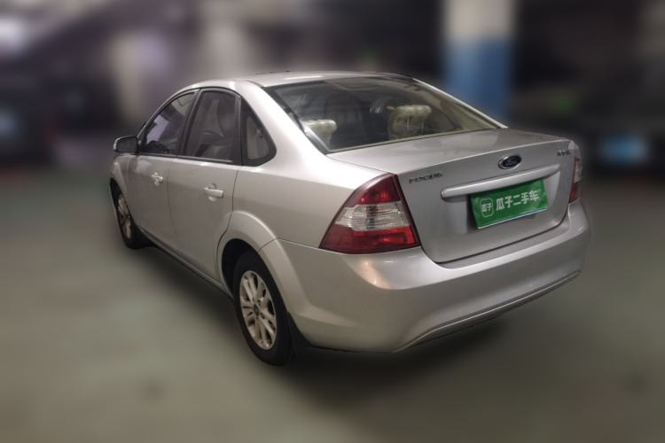 Used Ford Focus 2013 Sedan Classic 1.8L Manual Base Model Rear Left 45 Deg