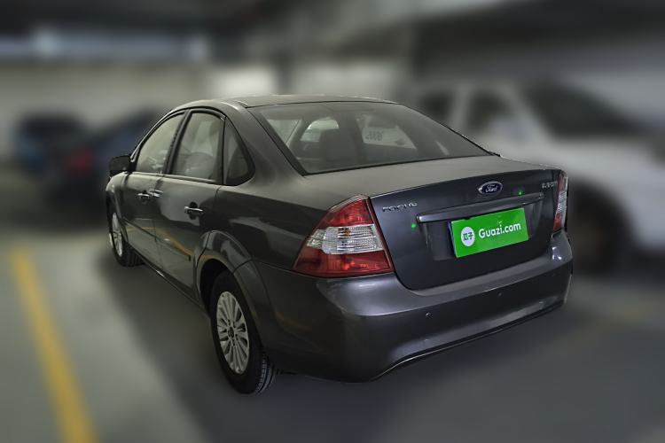 Used Ford Focus 2013 Sedan Classic 1.8L Automatic Fashion Edition Rear Left 45 Deg