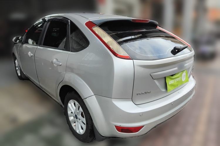 Used Ford Focus 2013 Hatchback Classic 1.8L Manual Base Model Rear Left 45 Deg