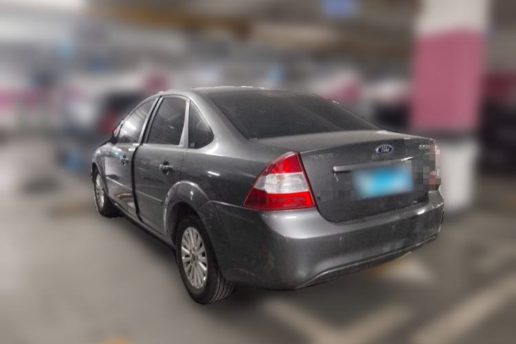 Used Ford Focus 2013 Sedan Classic 1.8L Manual Fashion Edition Rear Left 45 Deg