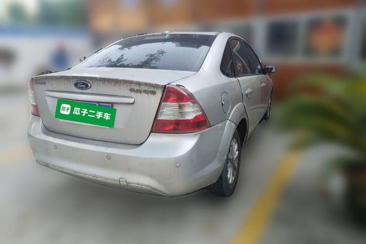 Used Ford Focus 2013 Sedan Classic 1.8L Manual Base Model Rear Right 45 Deg
